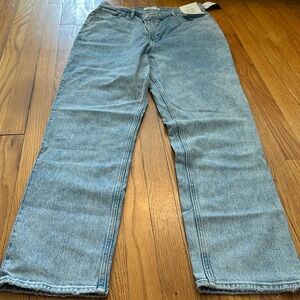 New Abercrombie curve love 90’s straight ultra high rise jeans size 32 long/ 14L